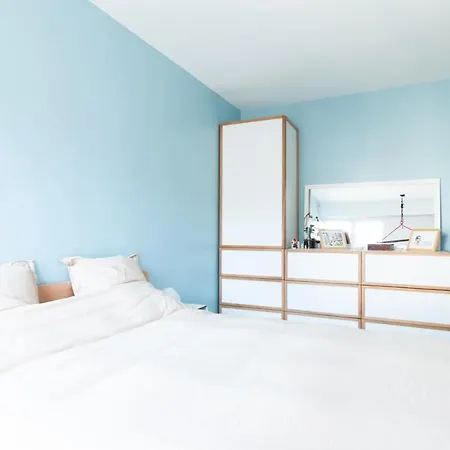 Nice cosy apt near the Père Lachaise cemetery!